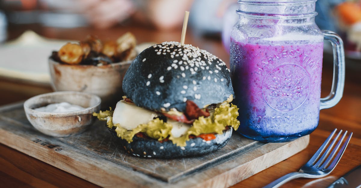 Delicious Homemade Burger Recipe: Restaurant-Quality Tips Included