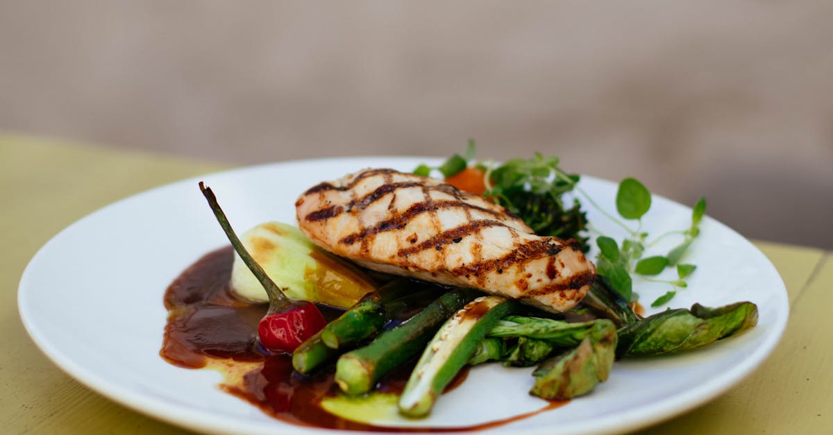 Grilled Asparagus Perfectly Prepared with Flavorful Tips and Serving Ideas